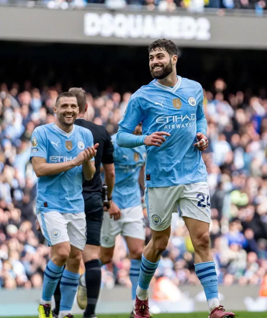 曼城主帅承认球队需要改进战术安排