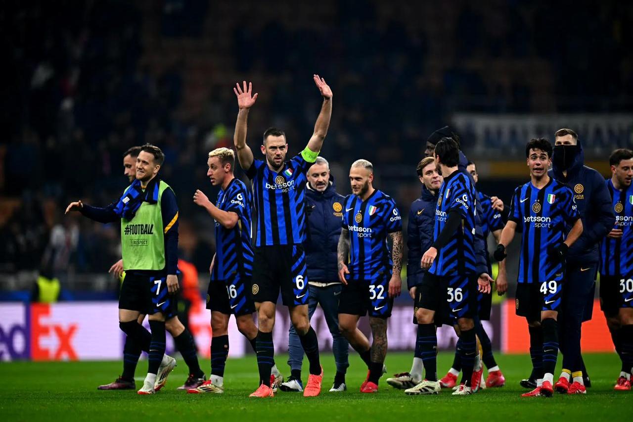 国米逆转击败拉齐奥,稳坐欧冠席位 国米逆转击败拉齐奥,稳坐欧冠席位