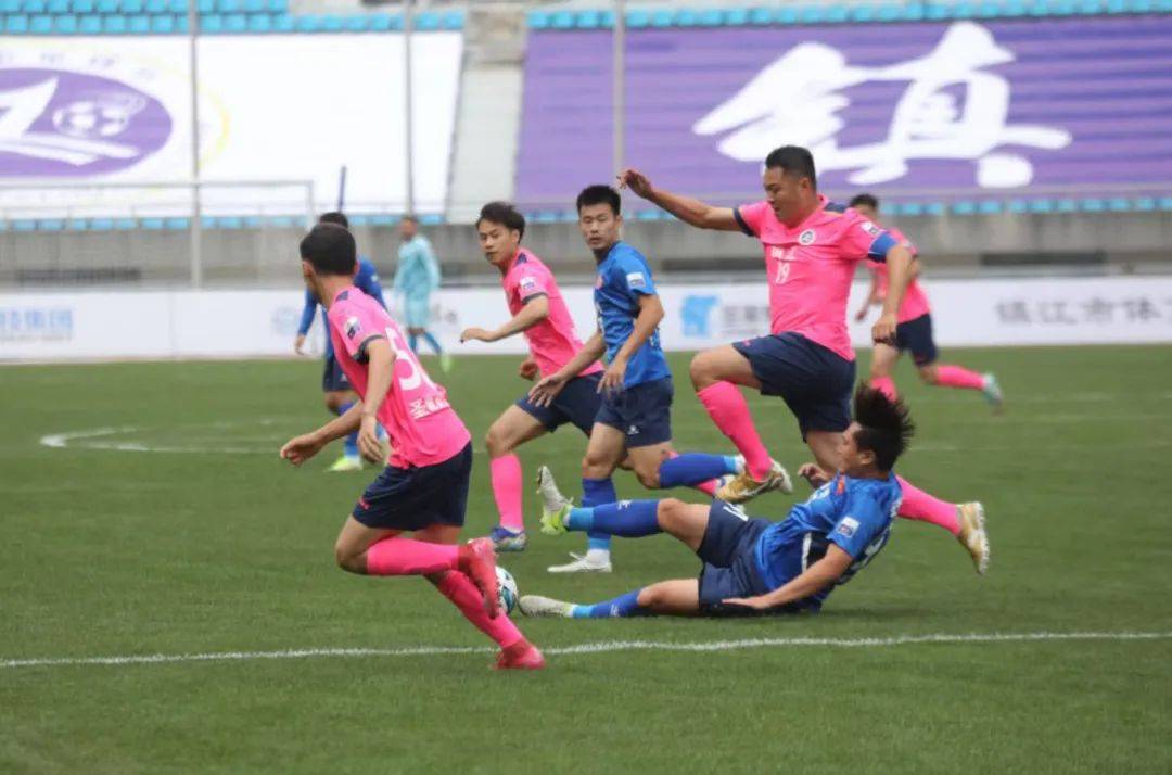 包含江苏客场告捷，球队迎来好转的词条