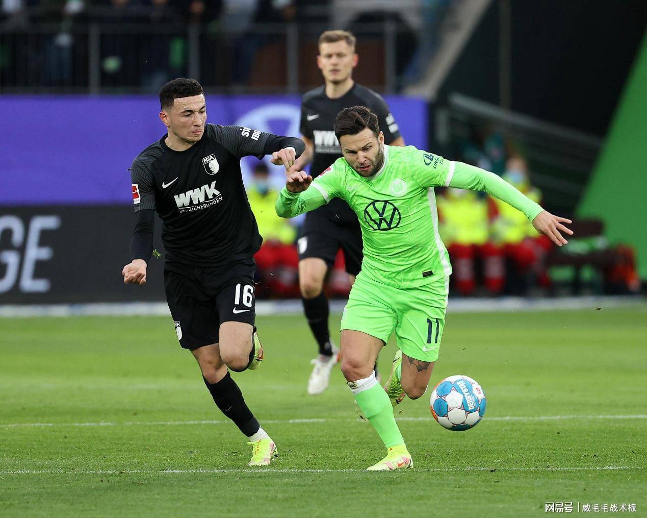 包含沃尔夫斯堡客场全身而退，终结连败的词条