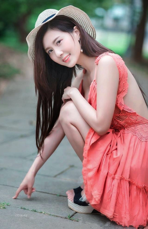 非洲雄鹰翱翔,基耶萨生涯之夜闪耀,战术纪律与个人英雄主义的完美协奏