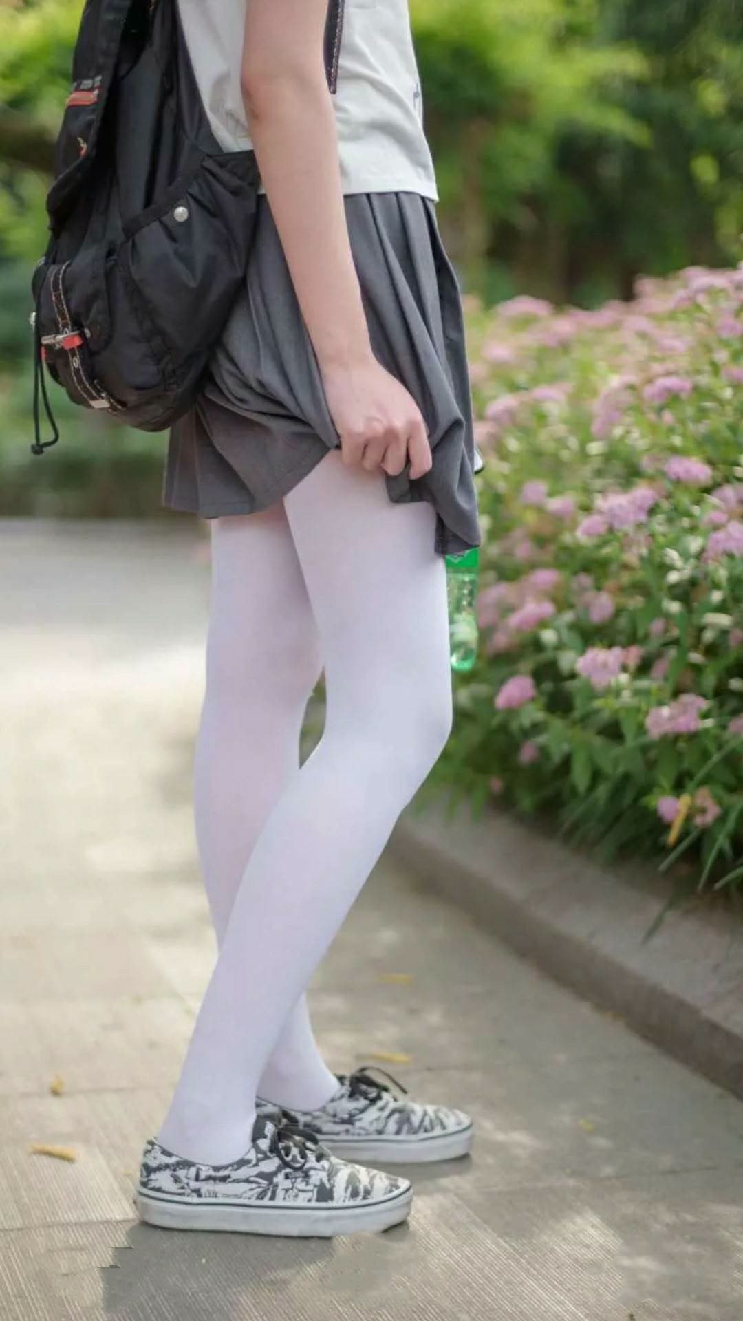 终结者之魂，当巴西的狂放绞碎巴萨的精密，当德里赫特的意志接管东决战场